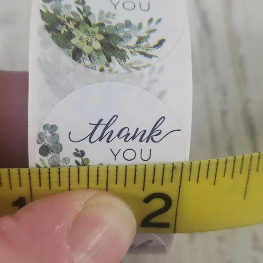 1 roll of 500 white floral Thank You stickers